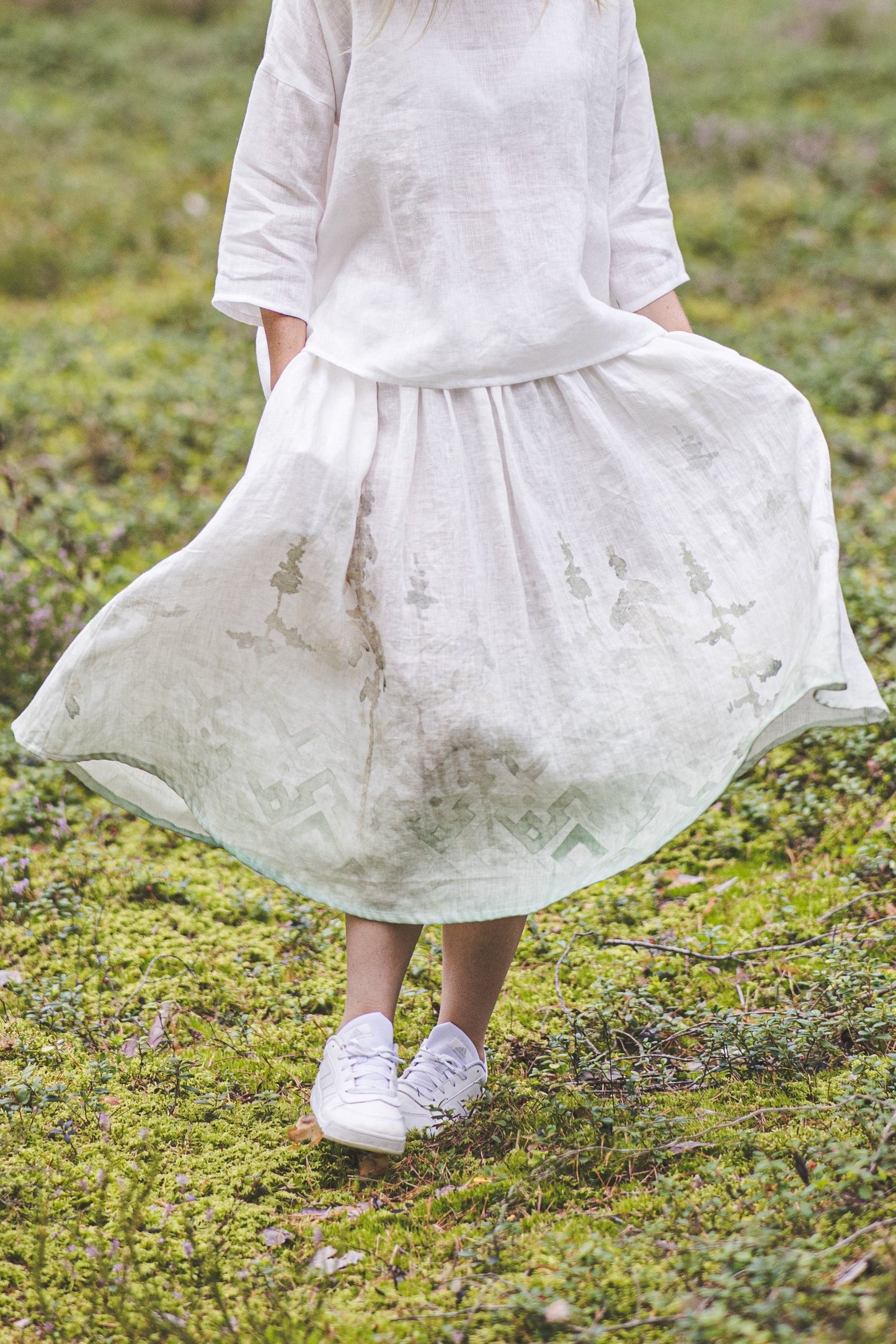 DAINA circle midi linen skirt with Lavender print