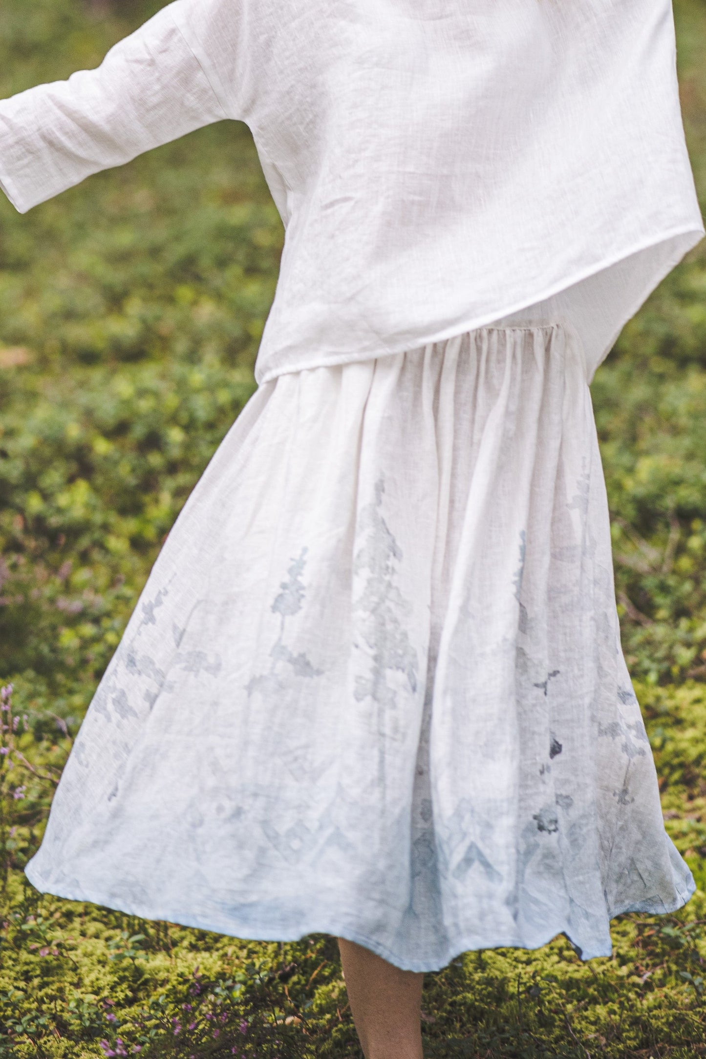 DAINA circle midi linen skirt with Lavender print