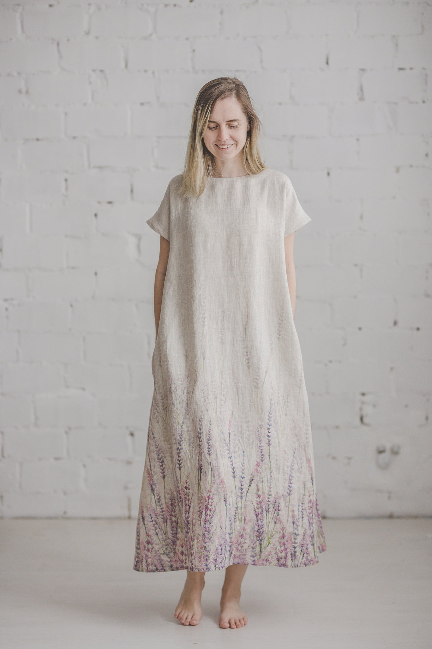 PIEVA short sleeves maxi linen dress with Linen field print