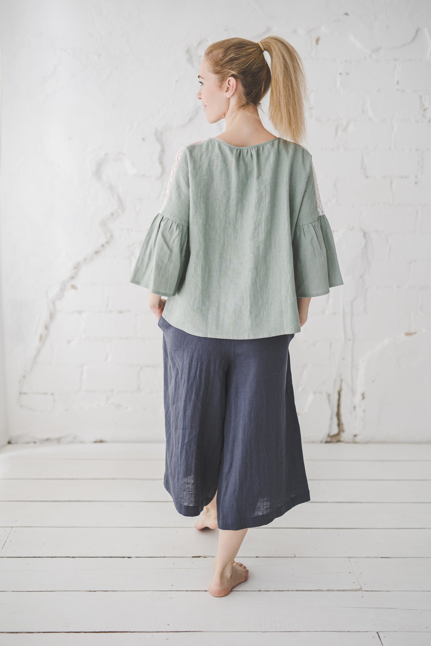 RŪTA linen blouse with crochet lace in Light sage