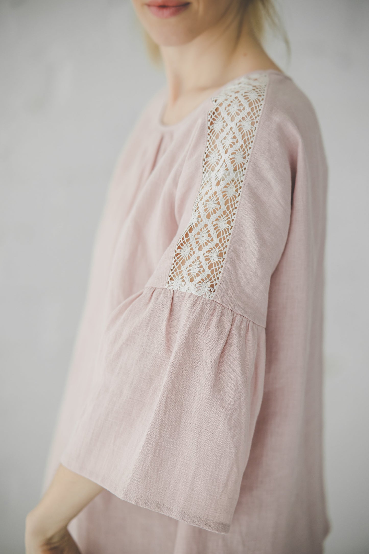 RŪTA linen blouse with crochet lace in Natural linen color