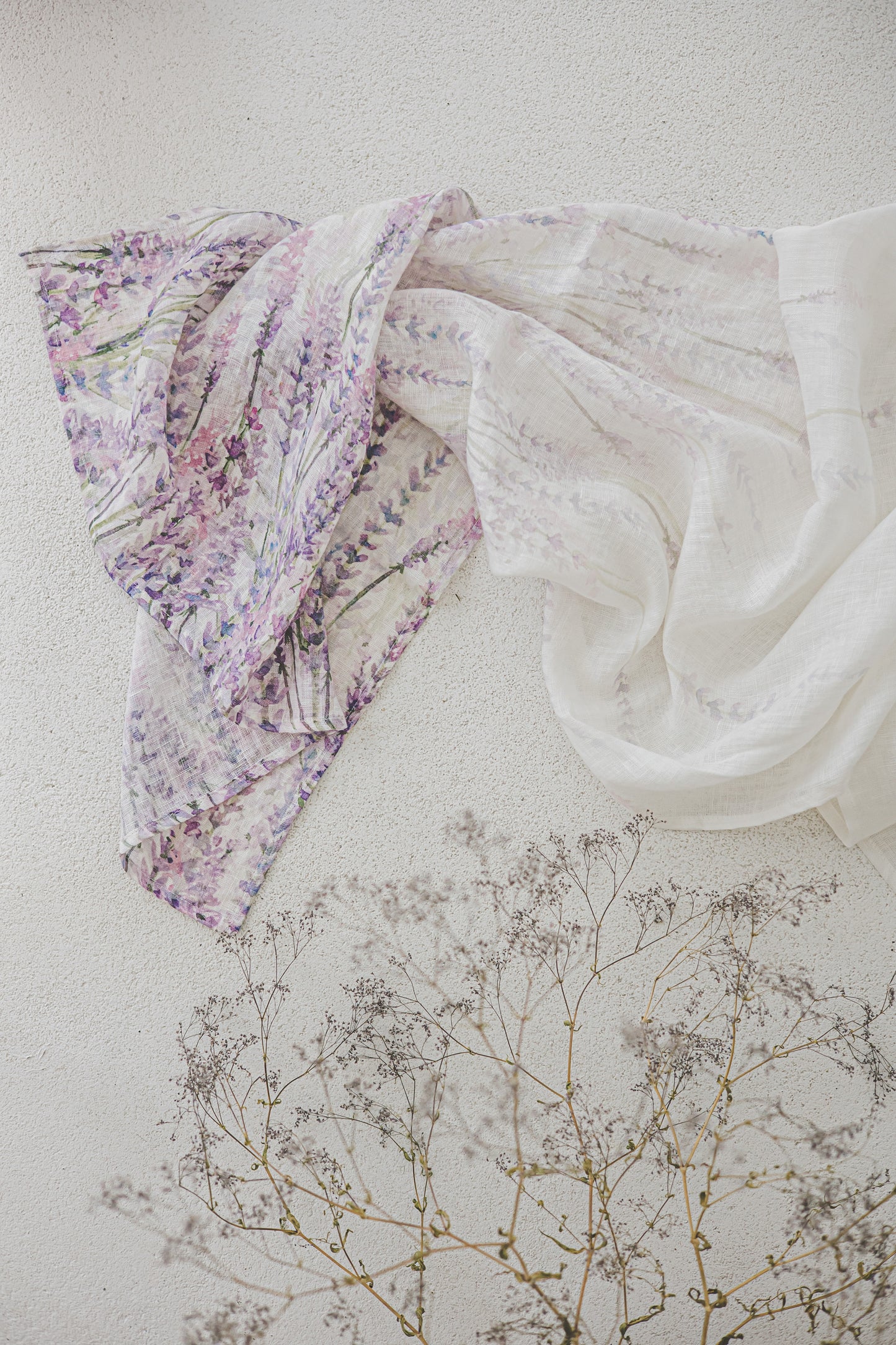 Soft and light linen scarf with Lavender print