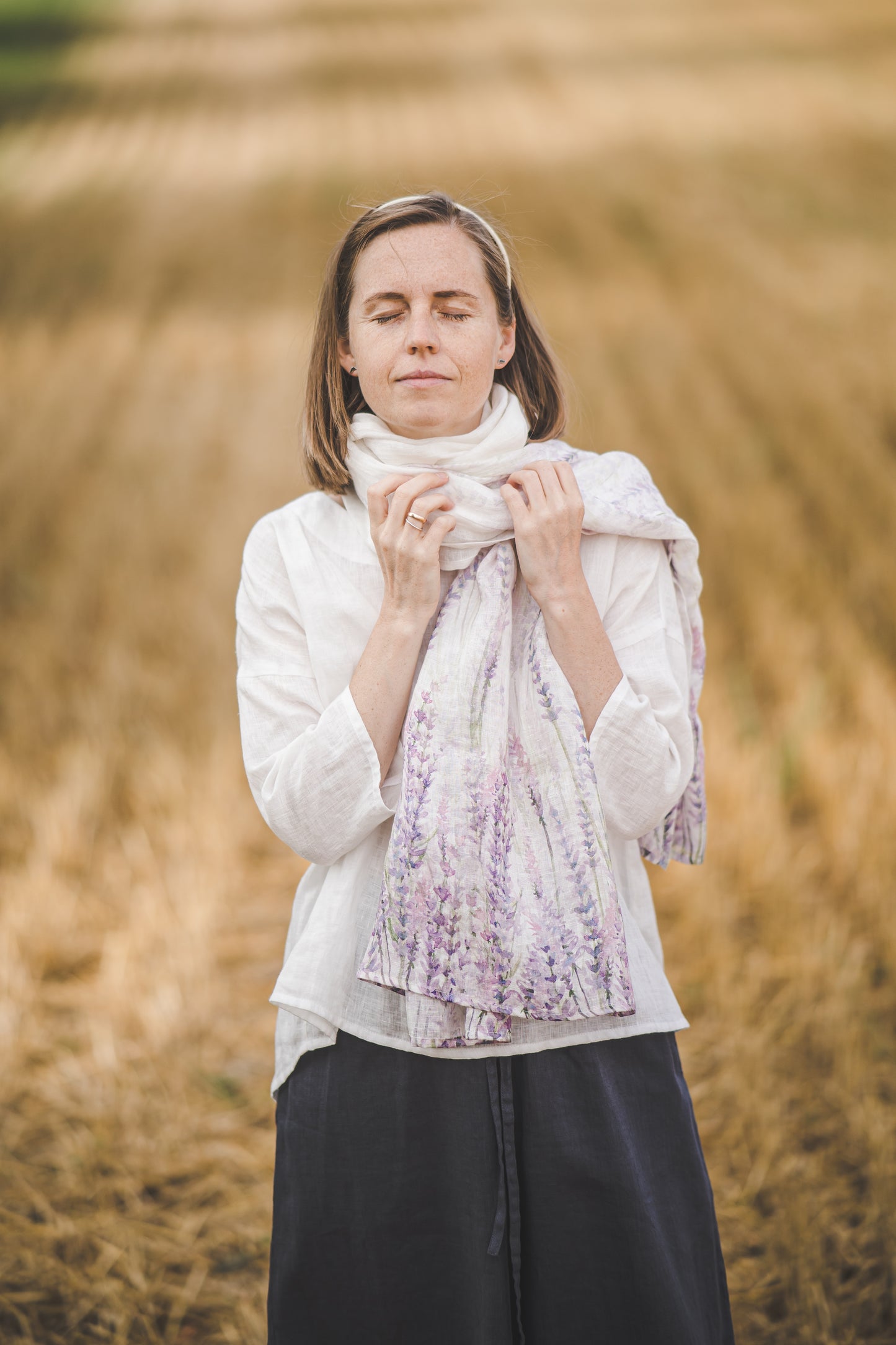 Soft and light linen scarf with Lavender print