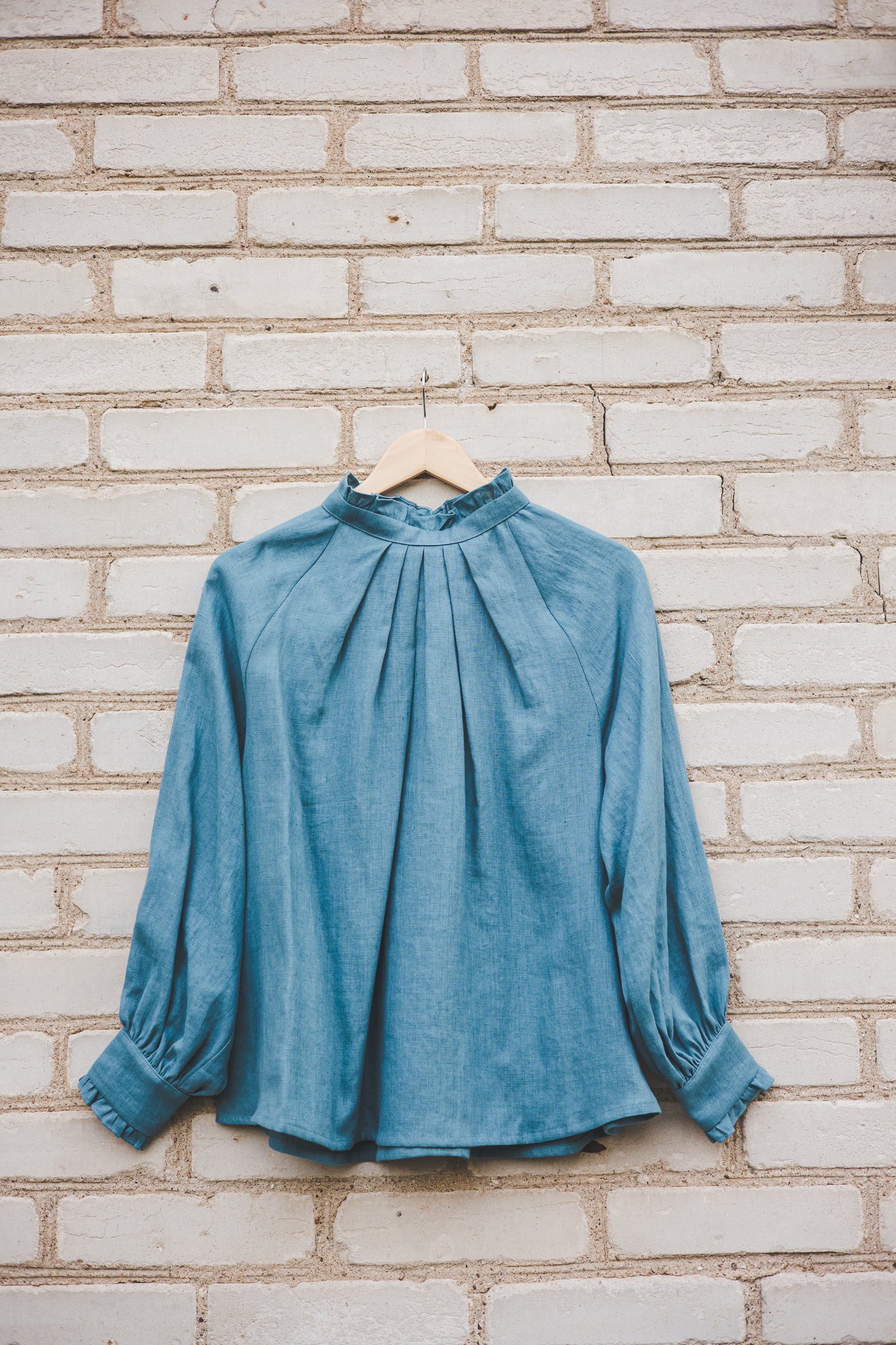 META linen blouse with puffy sleeves & frills in Teal color