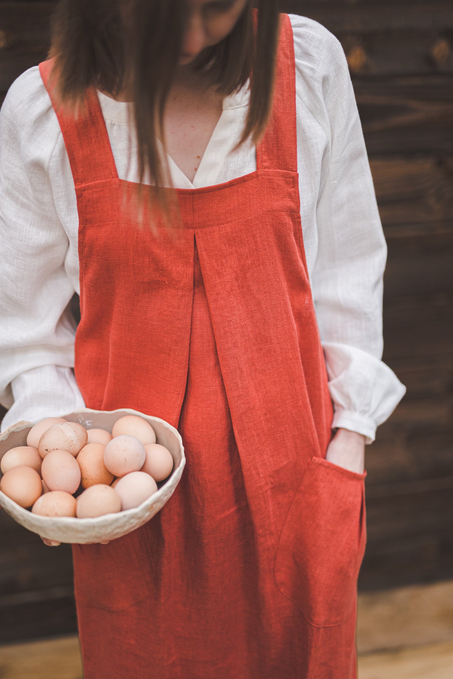 Crossback Pinafore apron with pockets in Orange