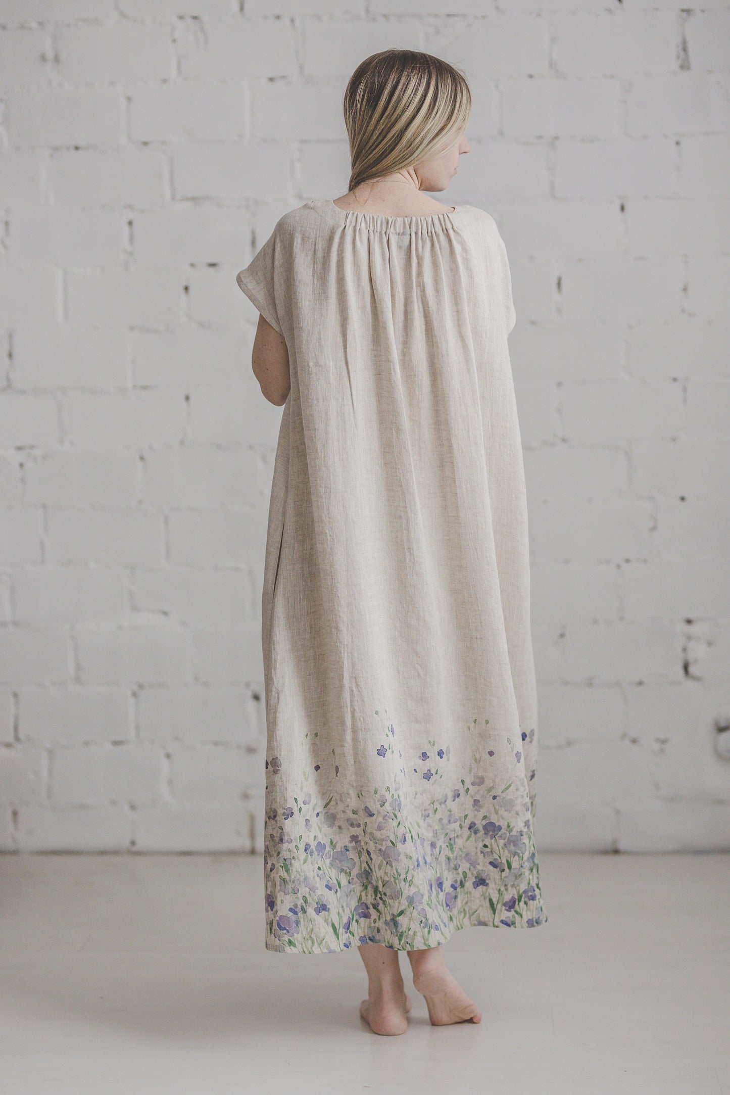 PIEVA short sleeves maxi linen dress with Linen field print