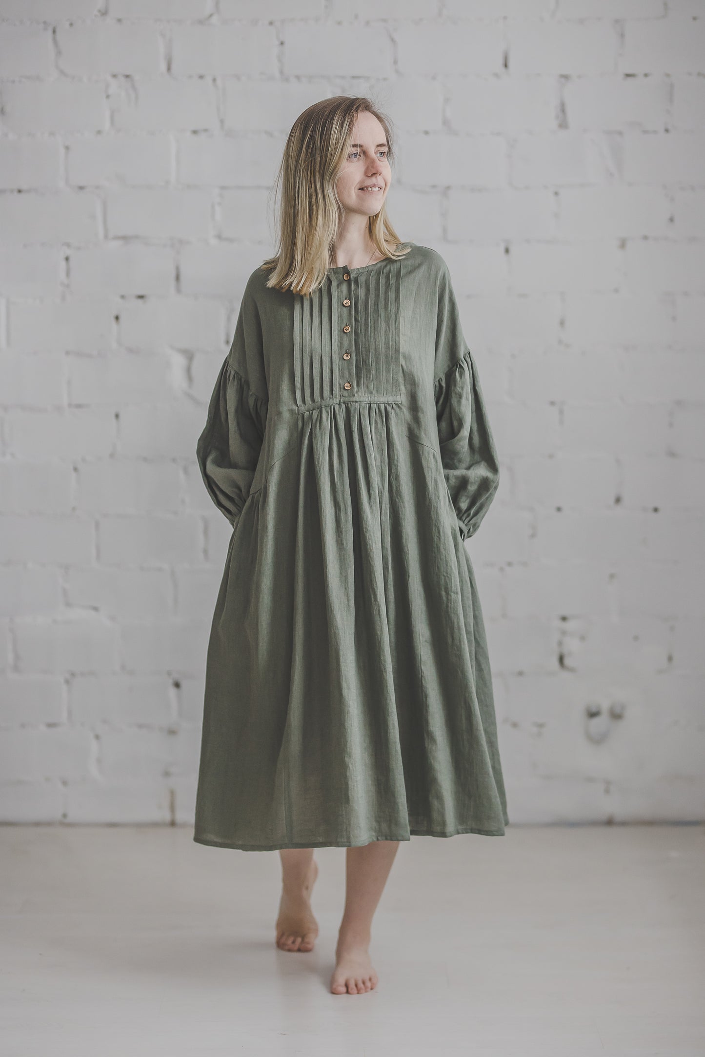 LAUME ruffled linen dress in Olive color