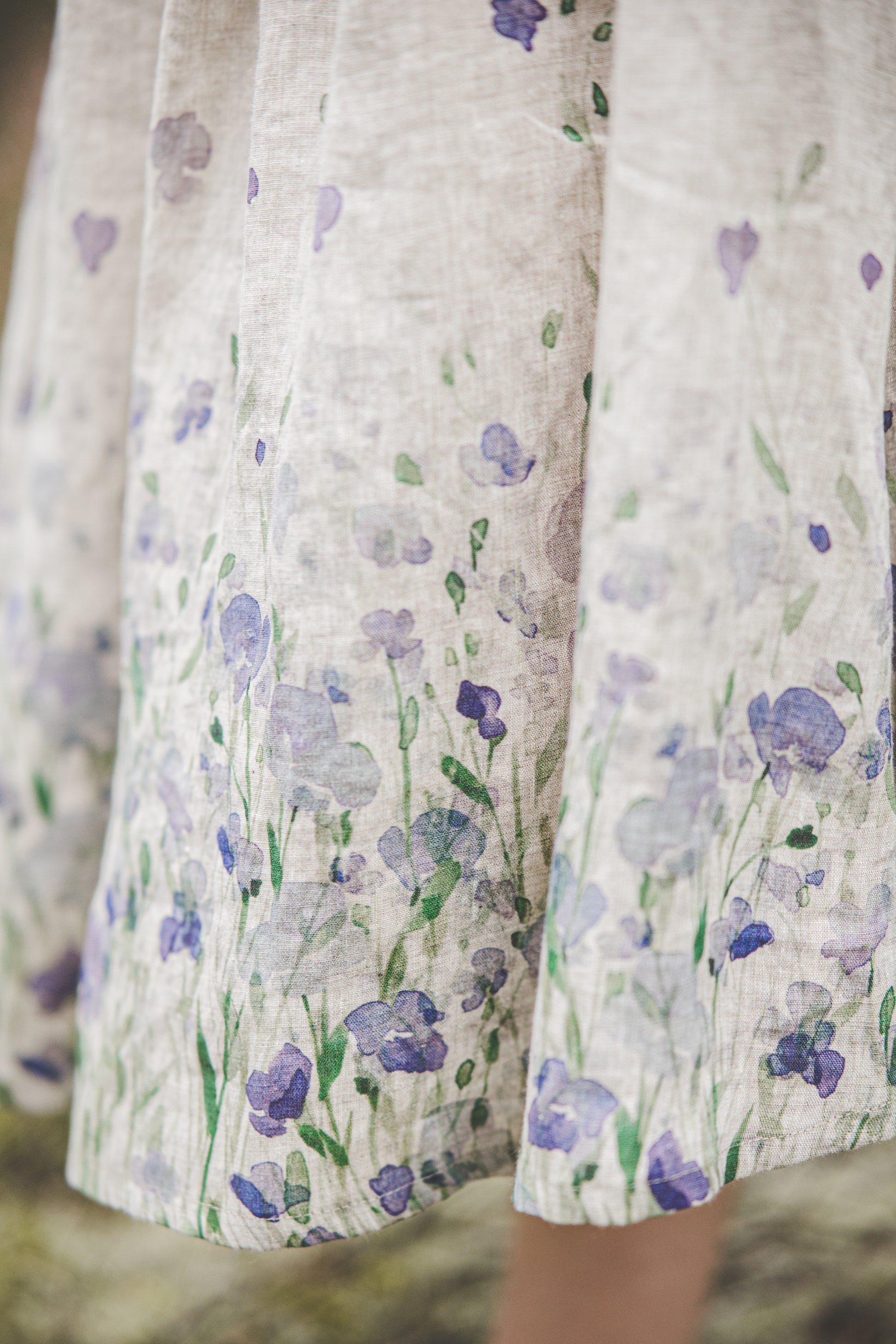 Unbleeched light weight natural and soft linen with floral gradiant print