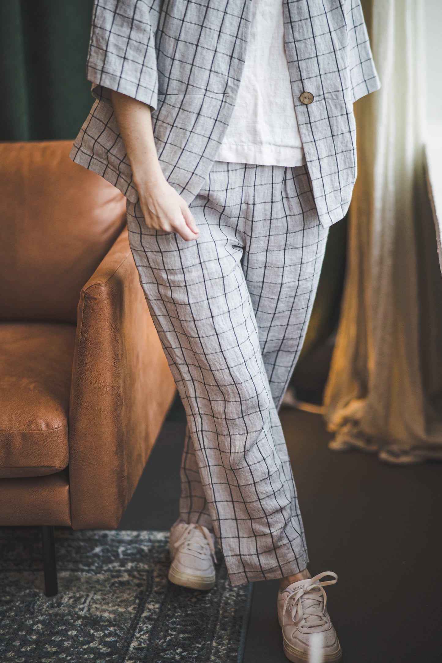 RYTAS cropped linen pants in Grey checks