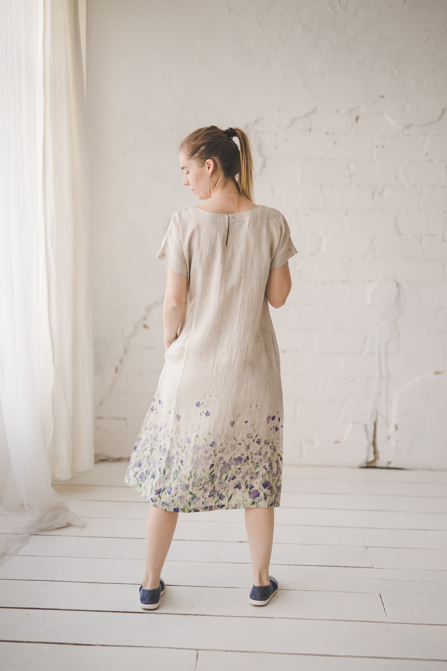 RAMUNĖ short sleeves midi linen dress with Blue Ombre Floral print