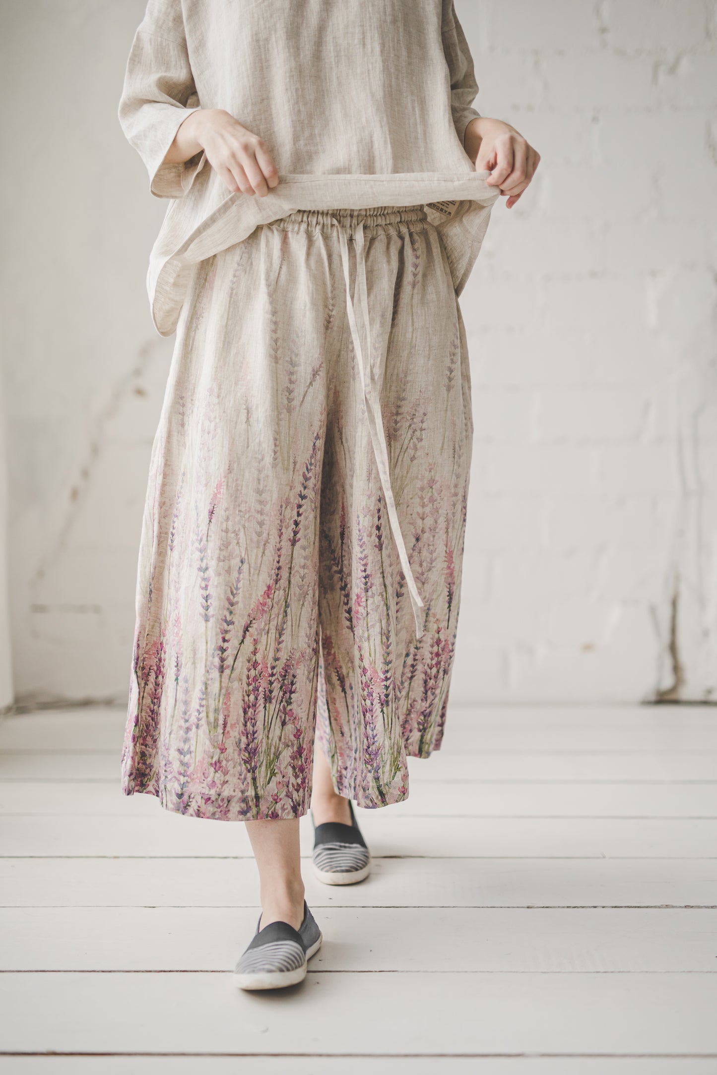 TYLA wide leg linen culottes pants with Lavender print