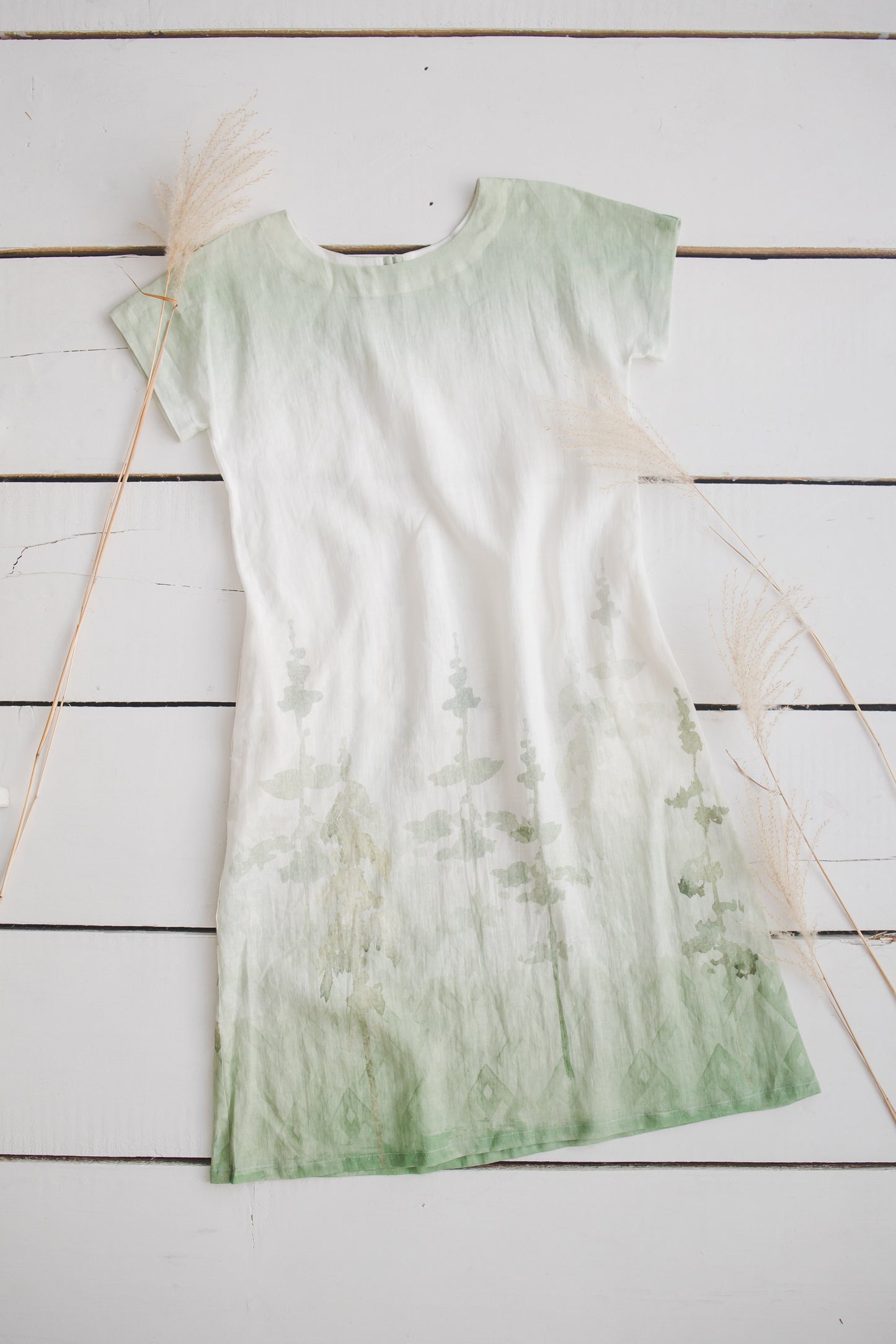 RAMUNĖ short sleeves midi linen dress with Green Forest print