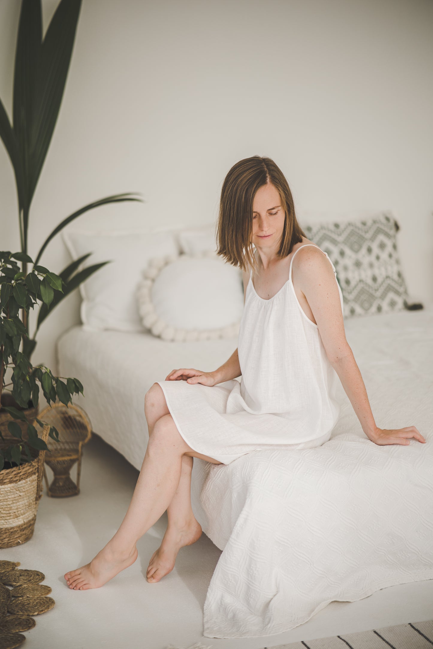 Linen Camisole nightdress in Off-white