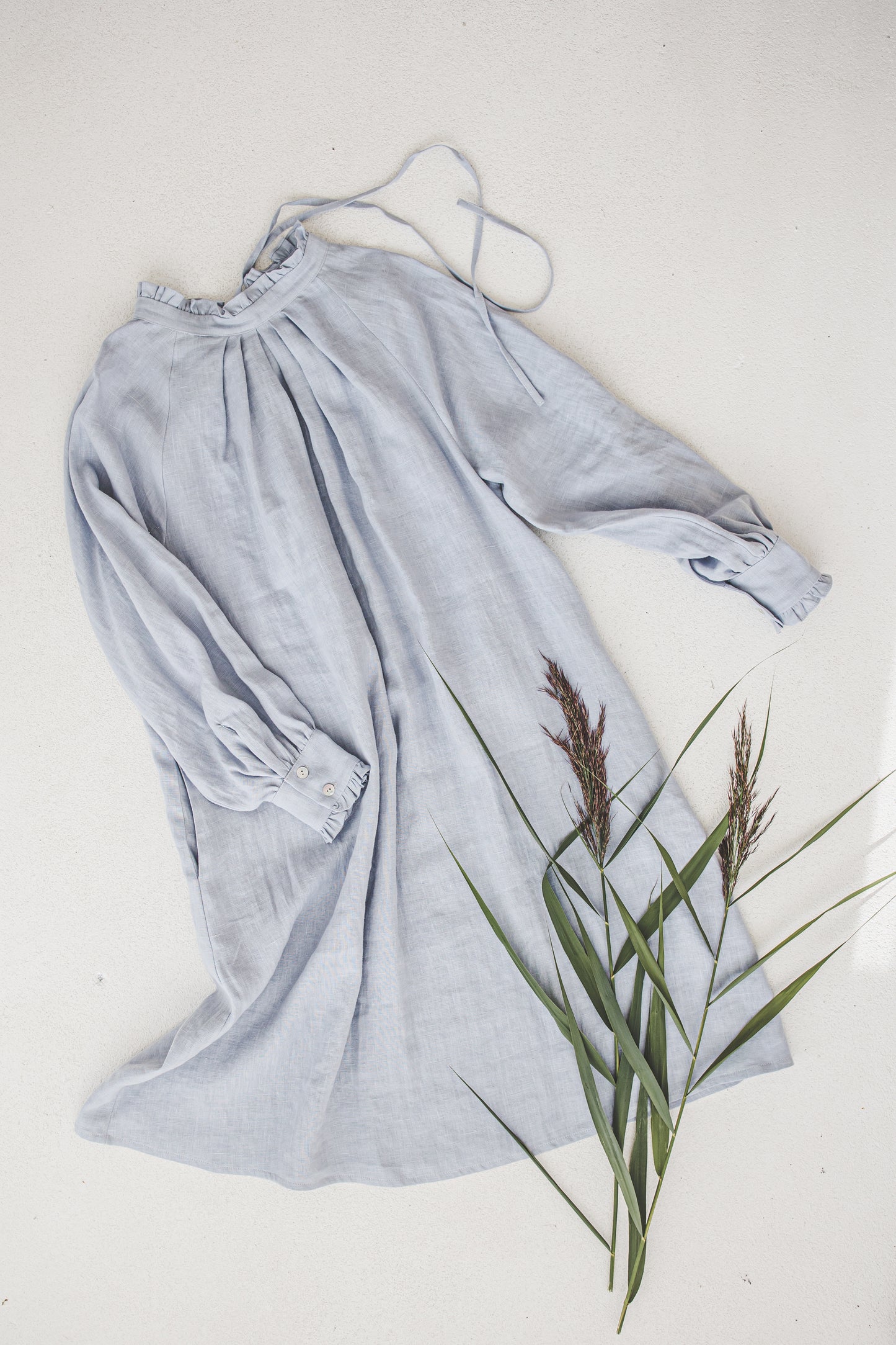 META midi linen dress with puffy sleeves & frills in Sky blue