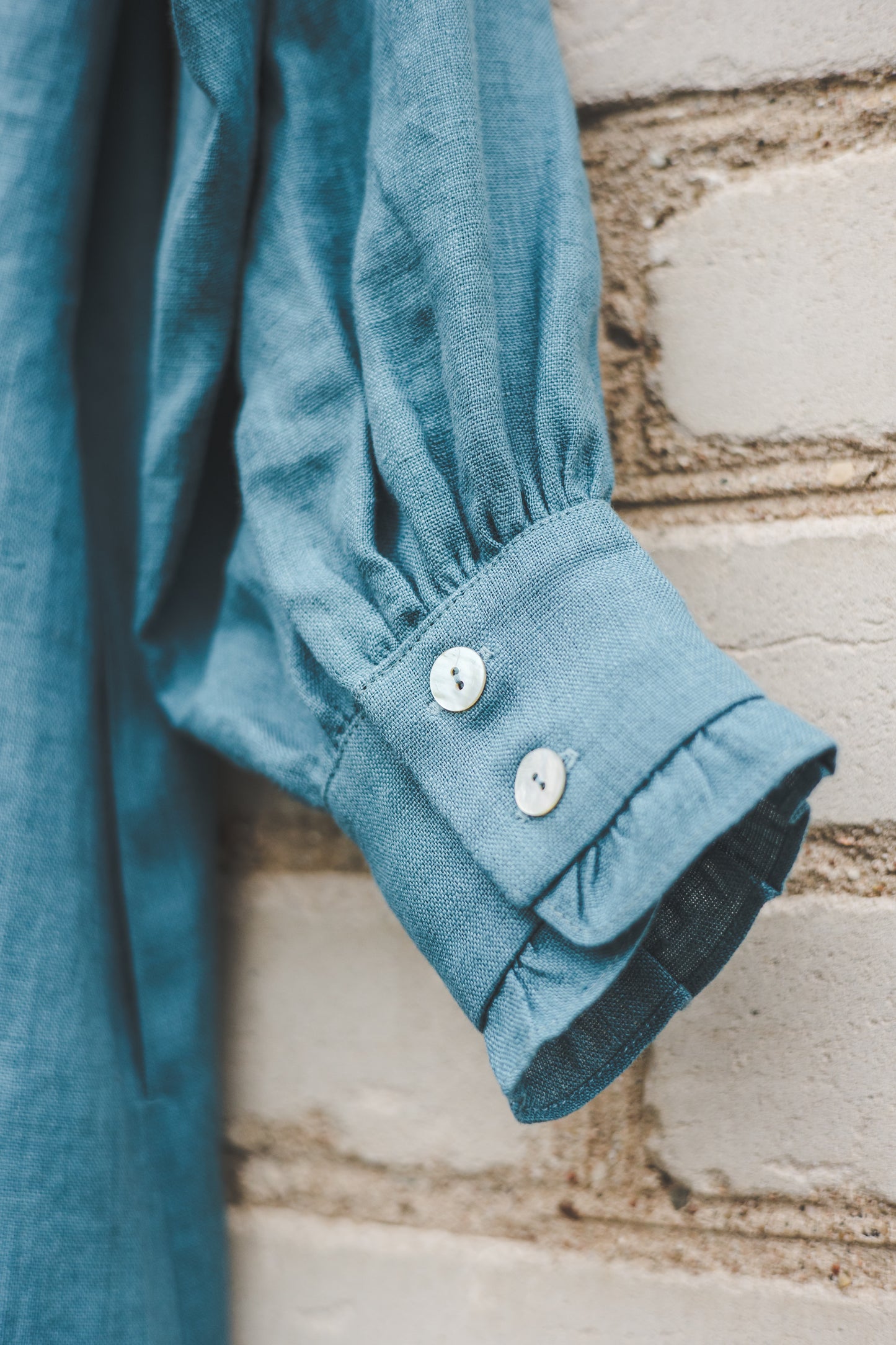 META midi linen dress with puffy sleeves & frills in Teal color