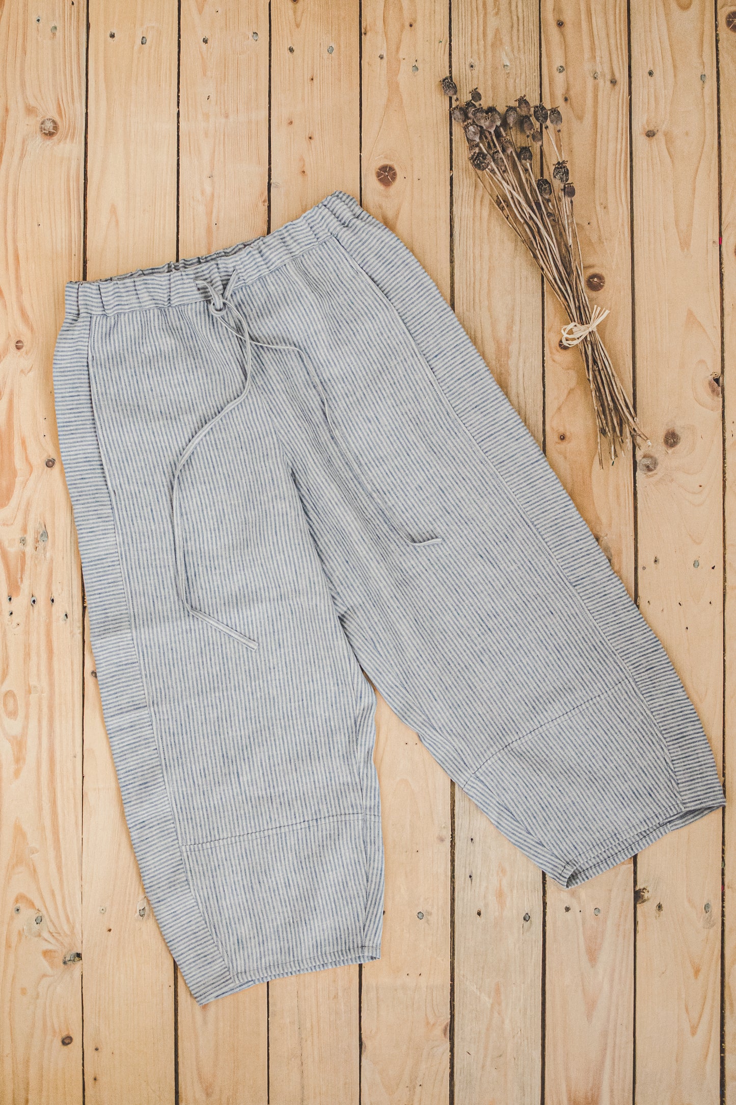 ŪKANA unisex linen baggy balloon pants in Natural Blue stripes