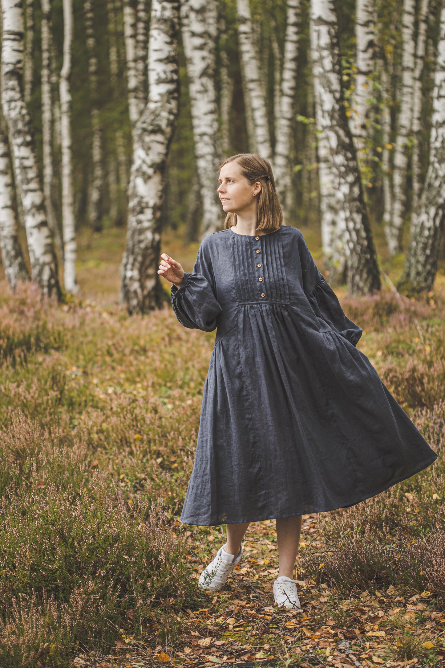 LAUME ruffled linen dress in Graphite color