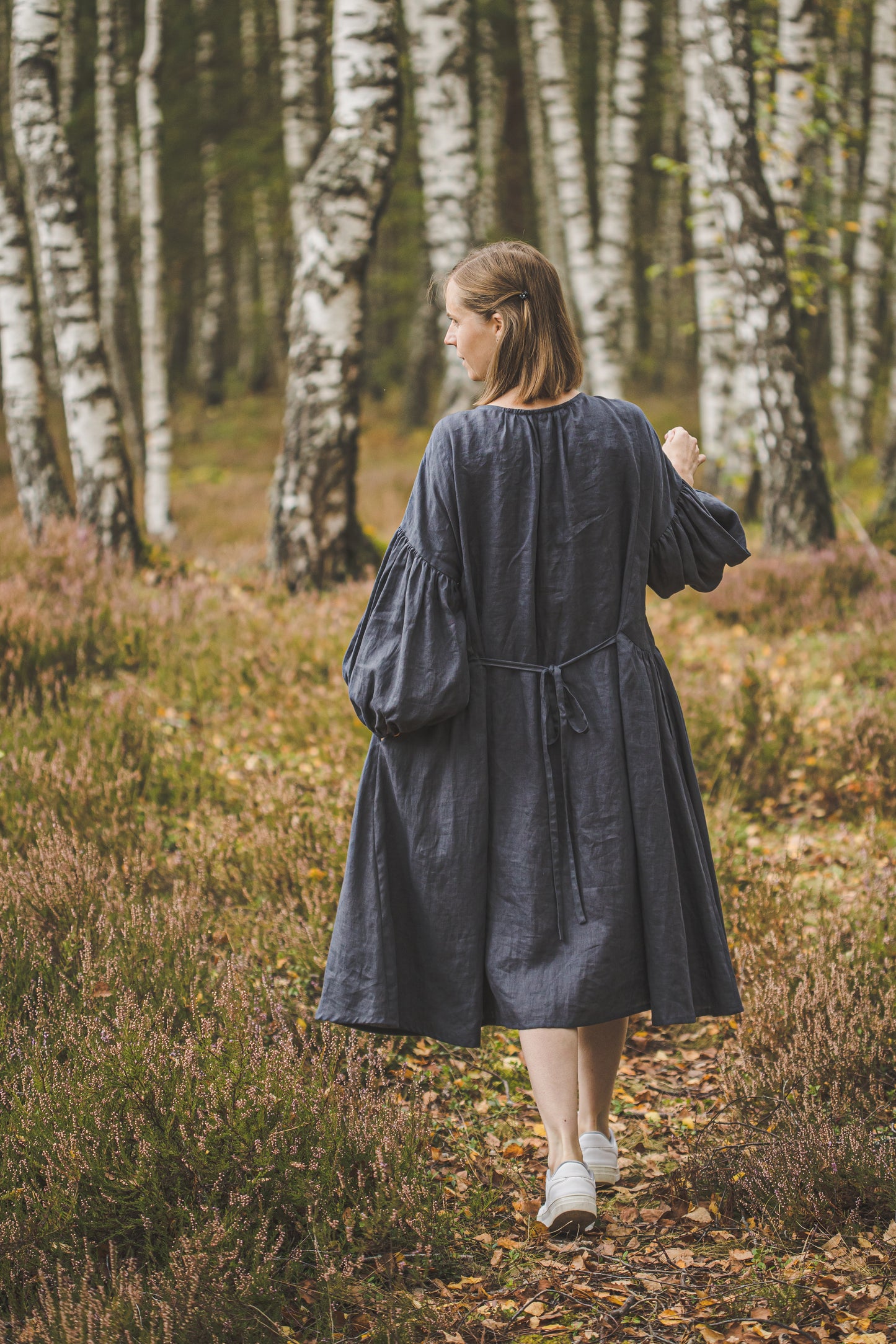 LAUME ruffled linen dress in Graphite color