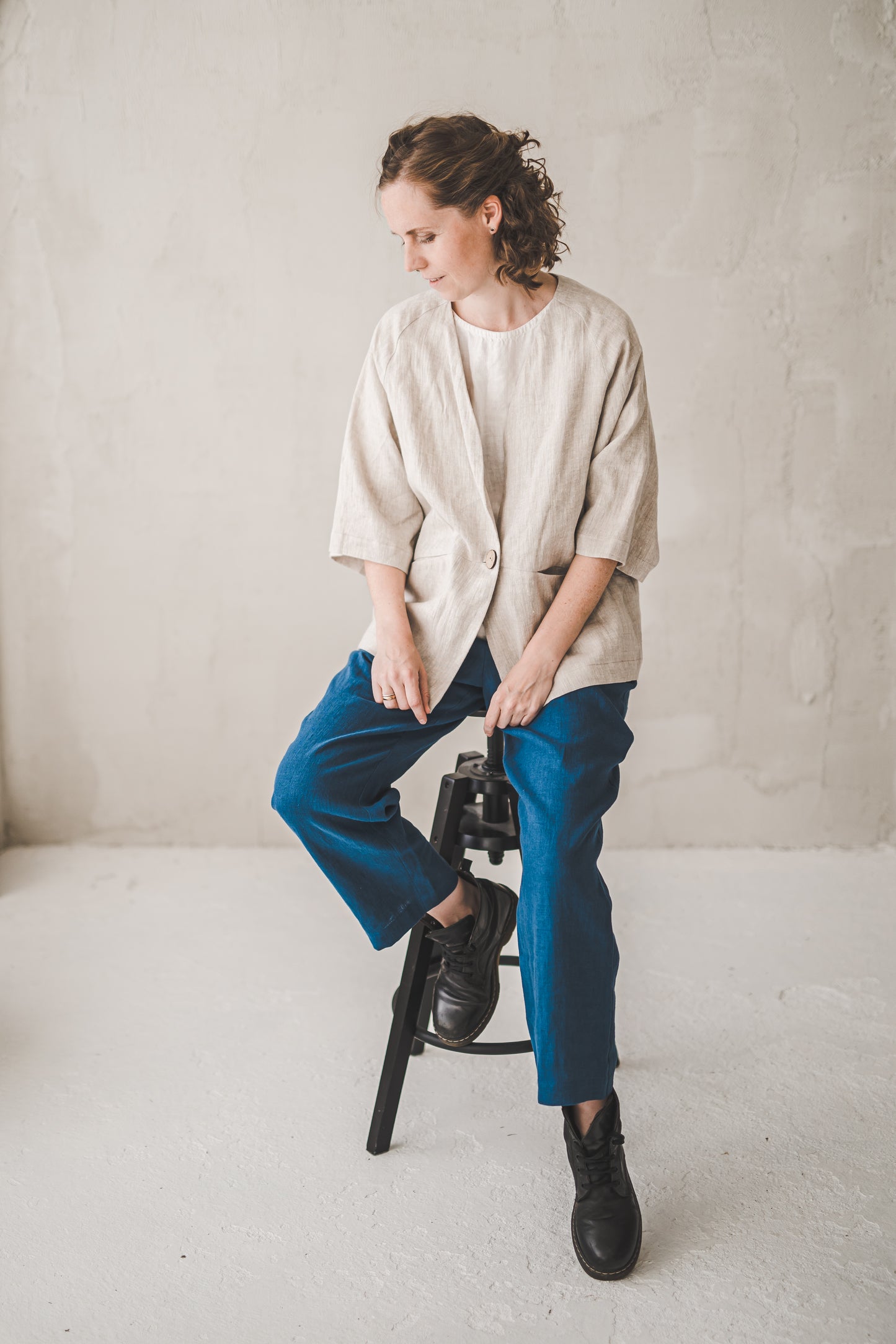 RYTAS cropped linen pants in Indigo blue