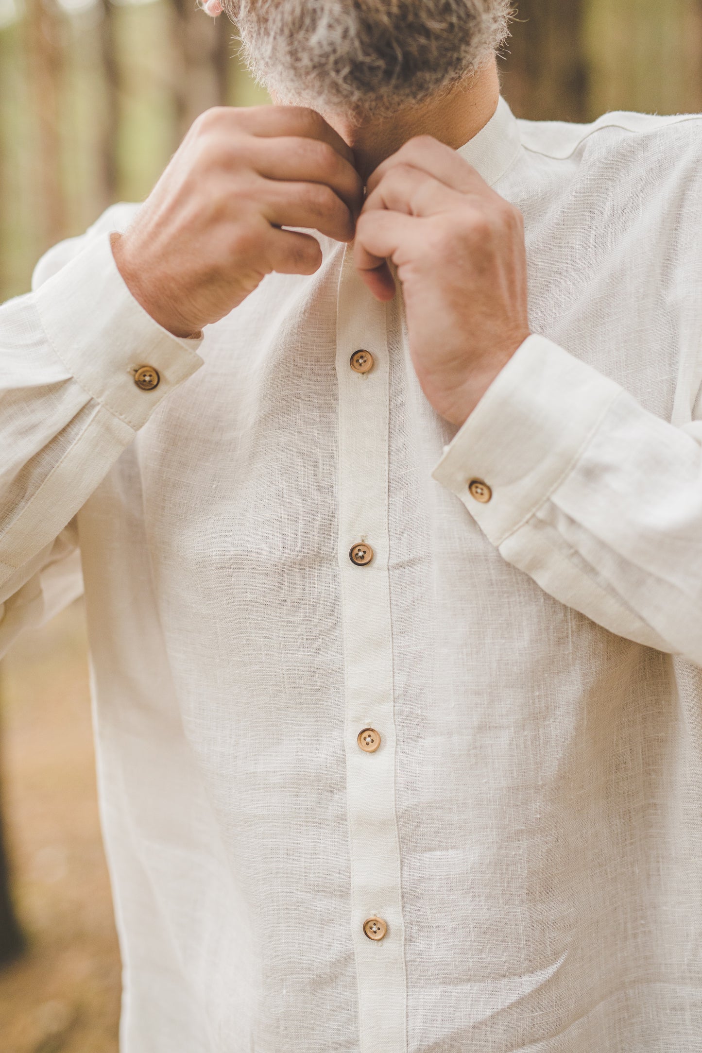 Band collar and natural wooden buttons