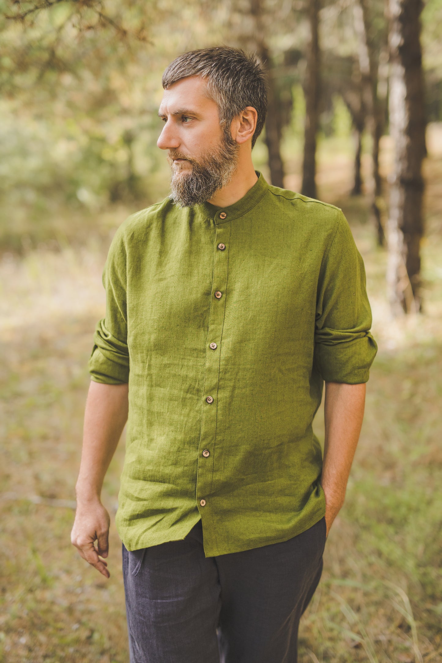 ŪKAS regular fit band collar men's linen shirt in Green moss color