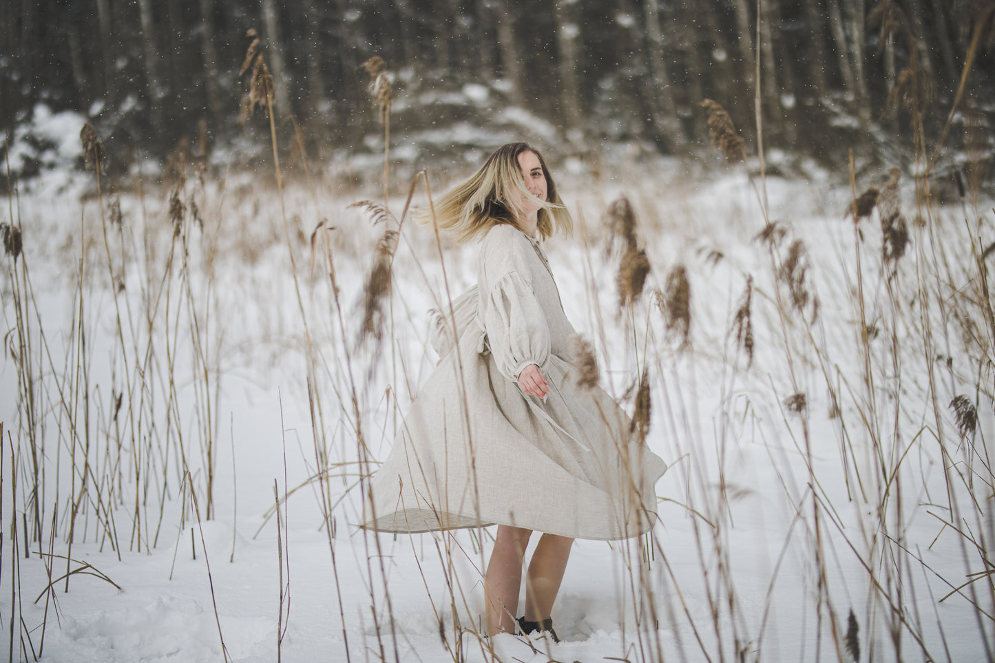 LAUME ruffled linen dress in Natural linen color