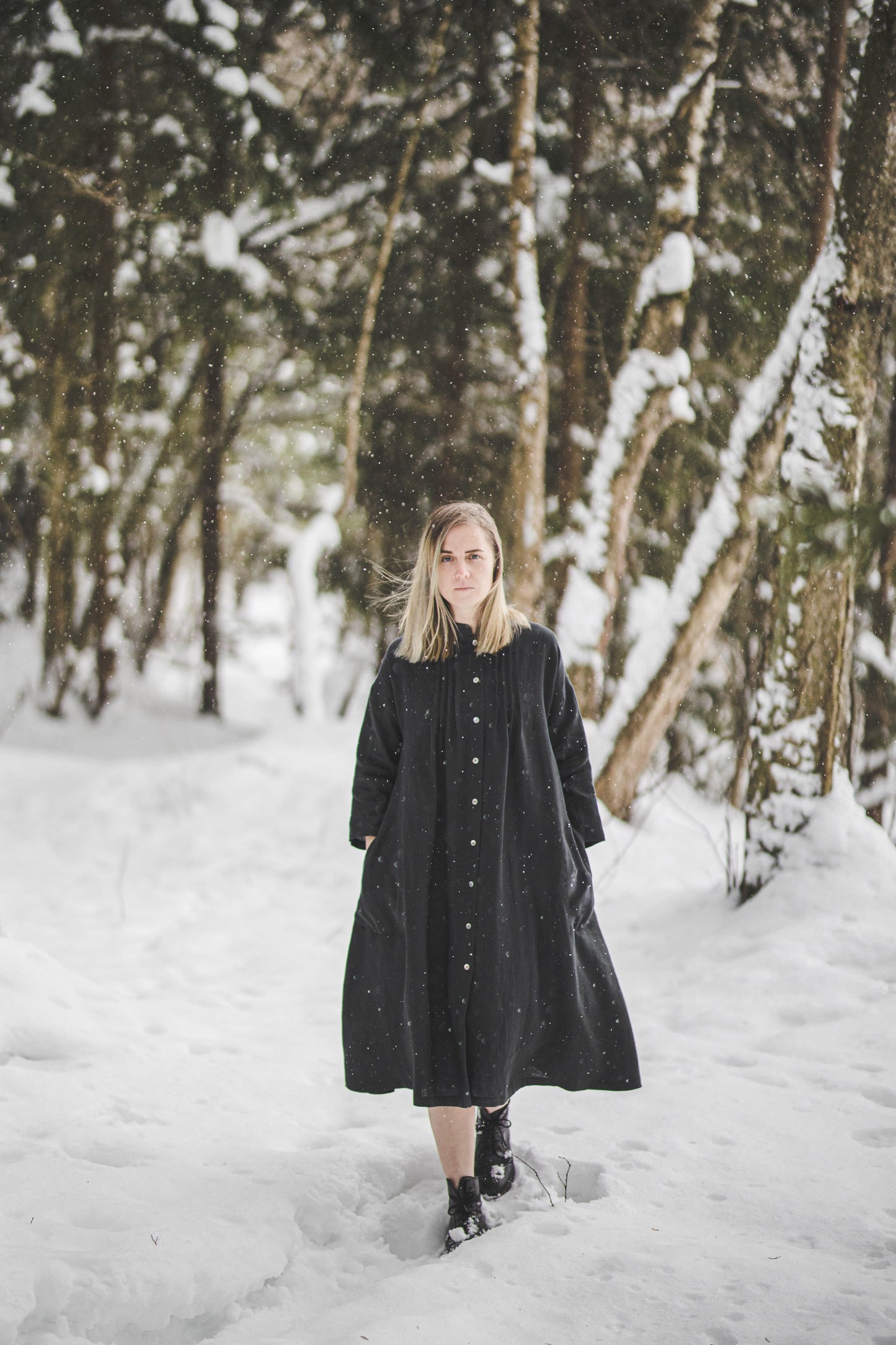 SUTEMA front buttons 3/4 sleeves linen shirtdress in Graphite color