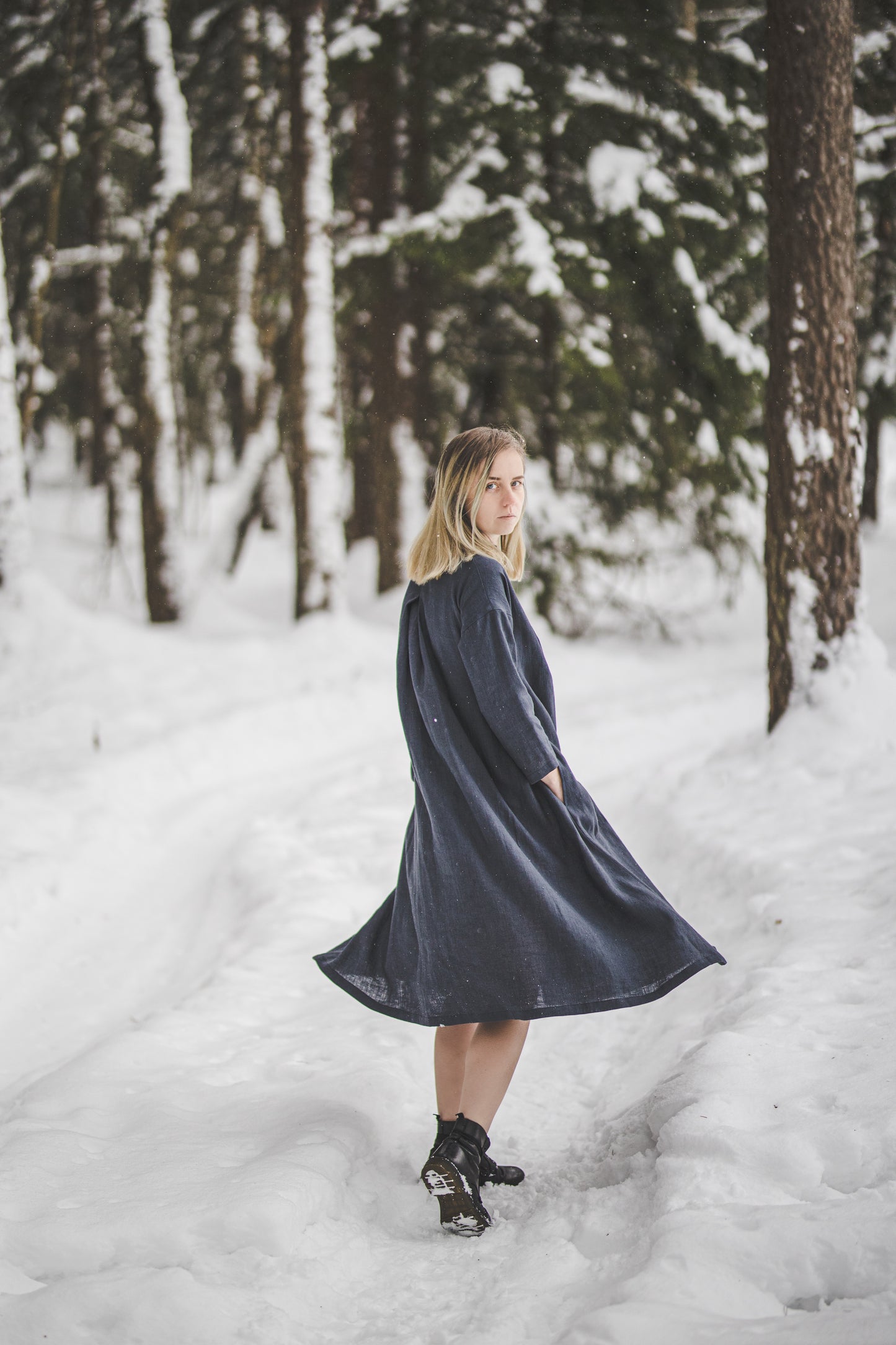 SUTEMA front buttons 3/4 sleeves linen shirtdress in Graphite color